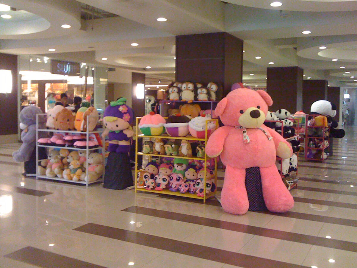 stuffed toys store